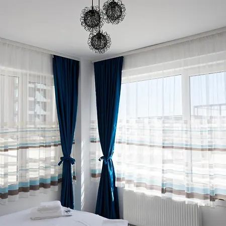 アパート Astoria By Sunny Mamaia