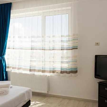 Astoria By Sunny Mamaia